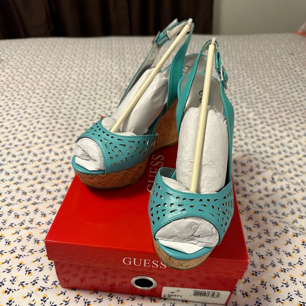 Guess clog heel